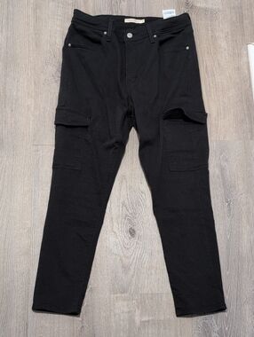 Levi's 721 High Rise Skinny Ankle Black Cargo Pants 31